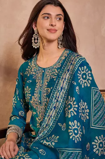 Women blue cotton blend floral printed straight kurta trouser with dupatta