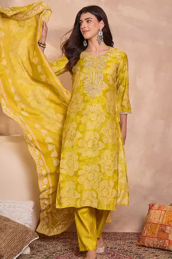 Women yellow  floral printed straight kurta trouser with dupatta