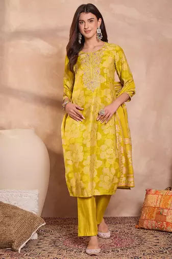 Women yellow  floral printed straight kurta trouser with dupatta
