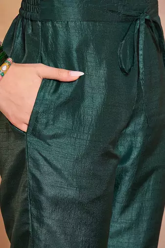 Women green silk blend solid embroidered straight kurta trouser with dupatta