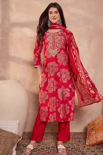 Women pink  floral printed straight kurta trouser with dupatta
