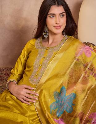 Women yellow silk blend solid embroidered straight kurta trouser with dupatta 2