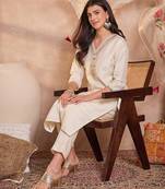 Women off white silk blend solid embroidered straight kurta trouser with dupatta