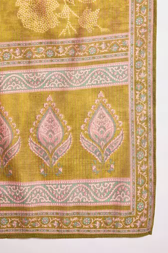 Women green silk blend floral printed straight kurta trouser with dupatta