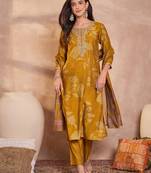 Women mustard silk blend floral printed straight kurta trouser with dupatta