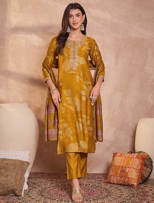 Women mustard silk blend floral printed straight kurta trouser with dupatta 5