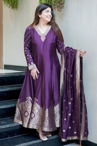 Floral embroidered silk v neck blue kurta trouser & dupatta set