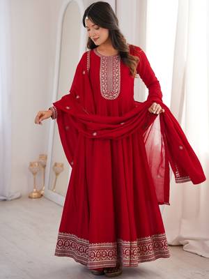 Engaging Red Zari Work Silk Reception Wear Gown With Dupatta 5