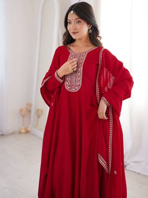Engaging Red Zari Work Silk Reception Wear Gown With Dupatta 6