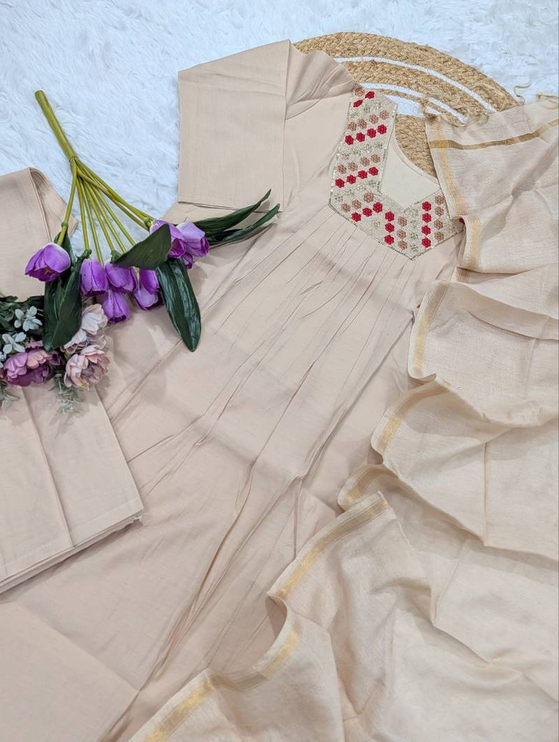  embroidered chanderi kurta set with pant & dupatta