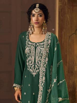 Green Art Silk Embroidery Sequence Work Kurta Pant Set with Dupatta 4