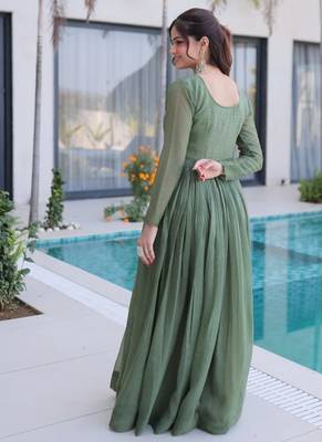 Pista beads embroidered work silk blend stitched kurta 2