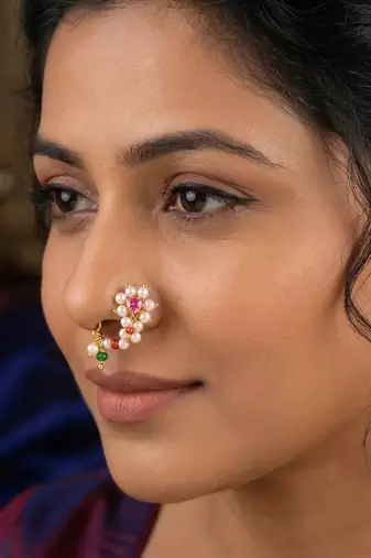 Brass gold maharashtrian nose pin nath nathaniya