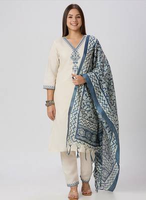 White khadi cotton kurti pant dupatta set 1