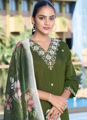 Green roman silk kurti pant dupatta set 2