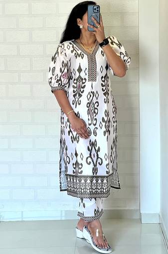 Green heavy vatican kurti with pant