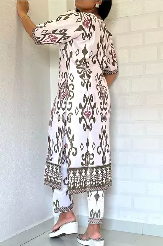 Green heavy vatican kurti with pant