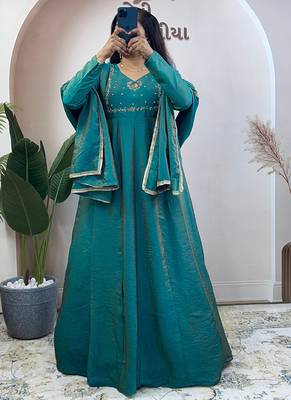 Rama vichitra silk anarkali with dupatta 1