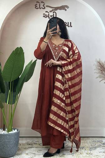 Brown pure mul chanderi anarkali suit dupatta