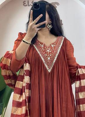 Brown pure mul chanderi anarkali suit dupatta 2