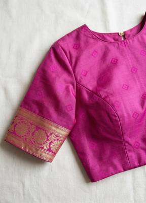 Peach silk blend banarasi jaquard designer saree with blouse 5