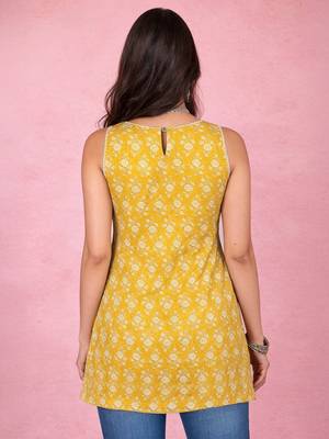 Vastramay women's yellow kantha work geometric print cambric cotton kurta 4