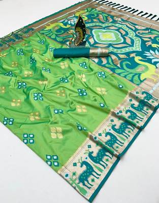 Green soft saree with zari weawing meenakari rich pallu and unique ikkat border 3