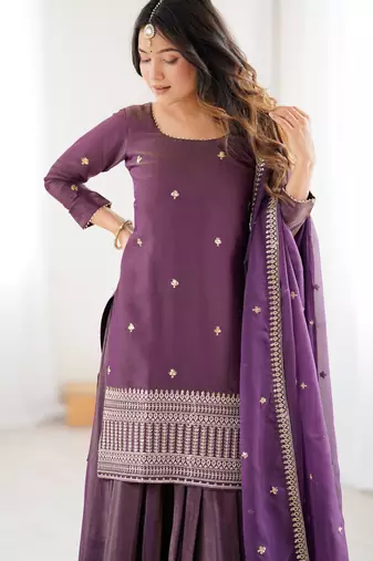 Premium roman shimmer chanderi silk kurta with flared lehenga & organza dupatta set