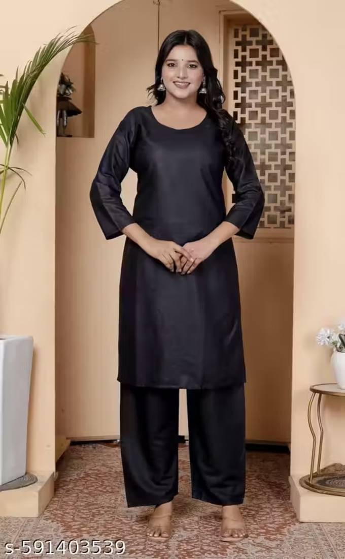 Women's Black Rayon Kurta & Pant Set