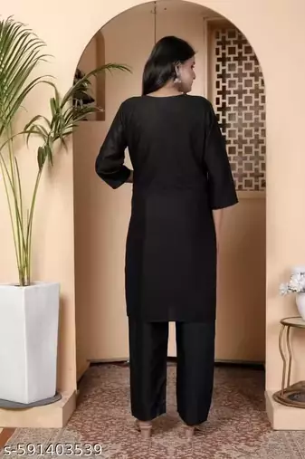 Women's Black Rayon Kurta & Pant Set