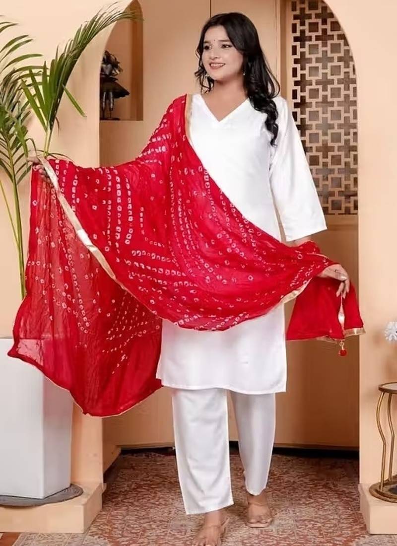 Women's White Rayon Kurta & Pant Set