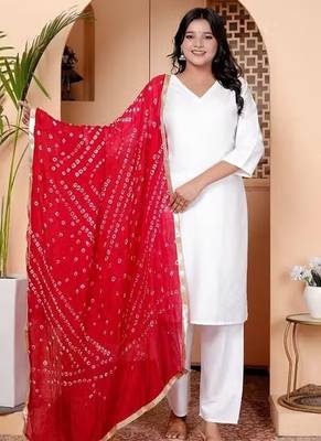 Women's White Rayon Kurta & Pant Set 3