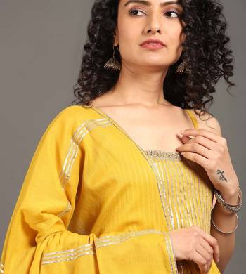 Yellow mulmul swarn mohini anarkali set 3