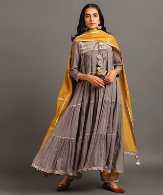 Grey mulmul grey shama kurta pants set 1