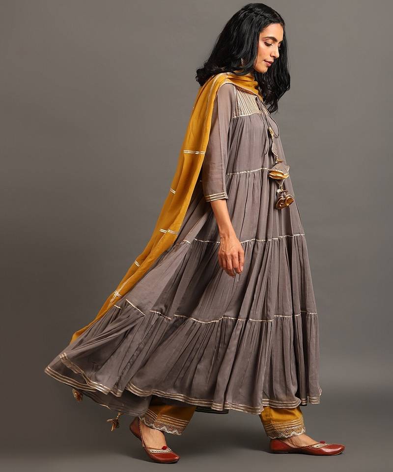 Grey mulmul grey shama kurta pants set