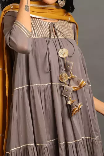 Grey mulmul grey shama kurta pants set