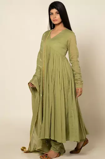 Pista mulmul harit taani anarkali suit