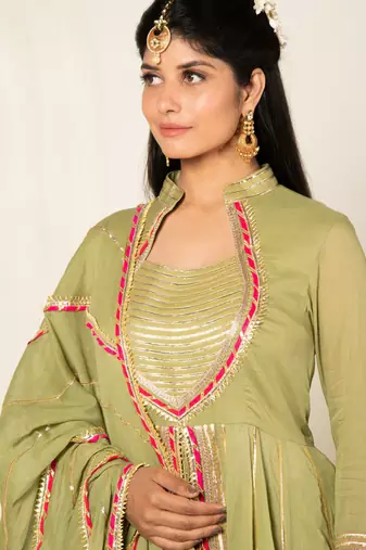 Pista mulmul harit meera sharara set