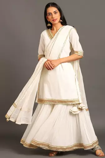 White mulmul/ cotton chanda sharara set