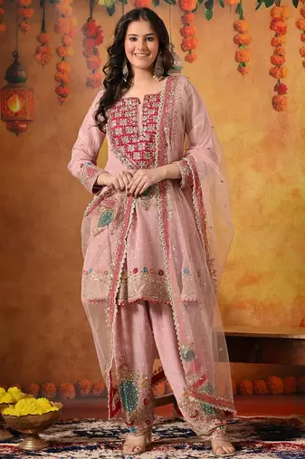 Pink banarasi embroidered kurta set