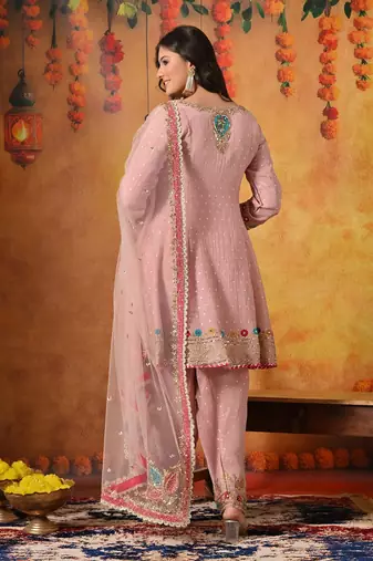 Pink banarasi embroidered kurta set
