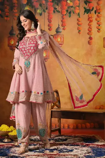 Pink banarasi embroidered kurta set