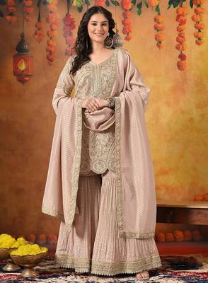 Peach banarasi embroidered gharara set 1