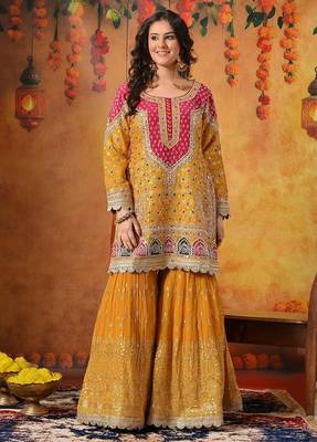 Yellow banarasi embroidered gharara set 3