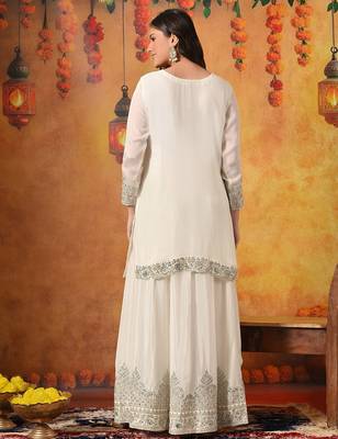 Cream chiffon embroidered lehenga set 2