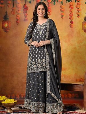 Grey chiffon embroidered lehenga set 1