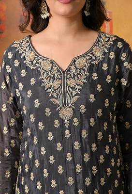 Grey chiffon embroidered lehenga set 5