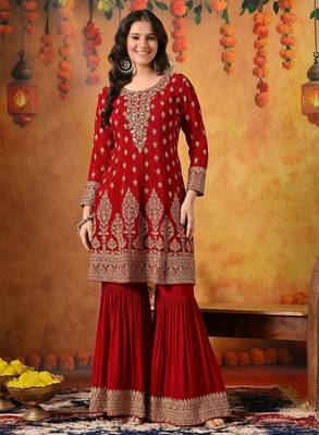 Maroon chiffon embroidered gharara set 3