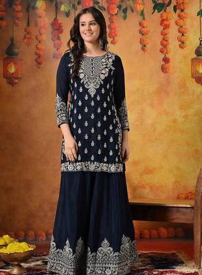 Blue chiffon embroidered lehenga set 3