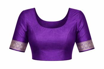 Purple silk blend banarasi jaquard designer saree with blouse 3